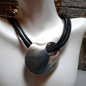 CHICO'S  choker necklace